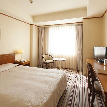 Hotel Crown Palais Kokura Китакюсю Экстерьер фото