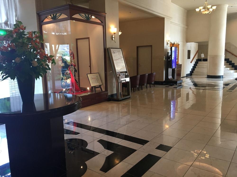 Hotel Crown Palais Kokura Китакюсю Экстерьер фото