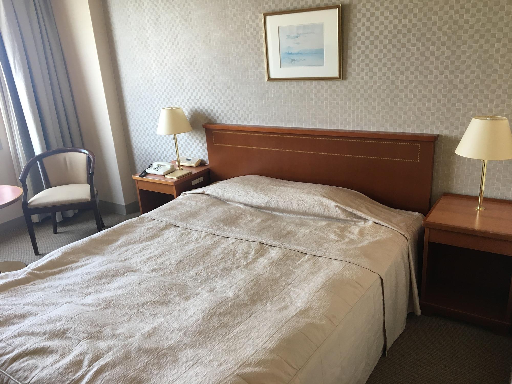 Hotel Crown Palais Kokura Китакюсю Экстерьер фото